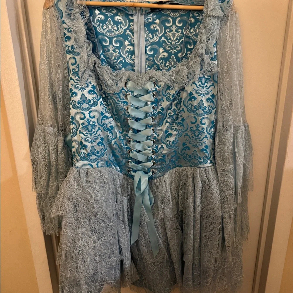 CAKE QUEEN COSTUME SET - LIGHT BLUE - Picture 3 of 4